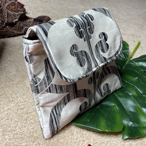 Handbags - Silk clutch